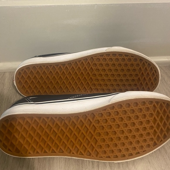 Black and White Vans - Picture 2 of 5